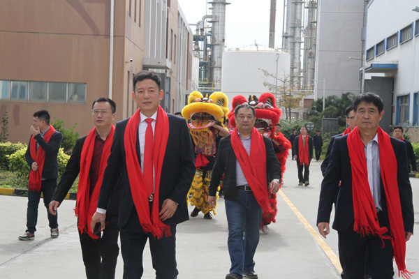 千秋偉業(yè)添錦繡 萬(wàn)里鵬程展宏圖 —— 常青樹(shù)舞獅獻(xiàn)瑞賀新春，歡天喜地迎開(kāi)工！